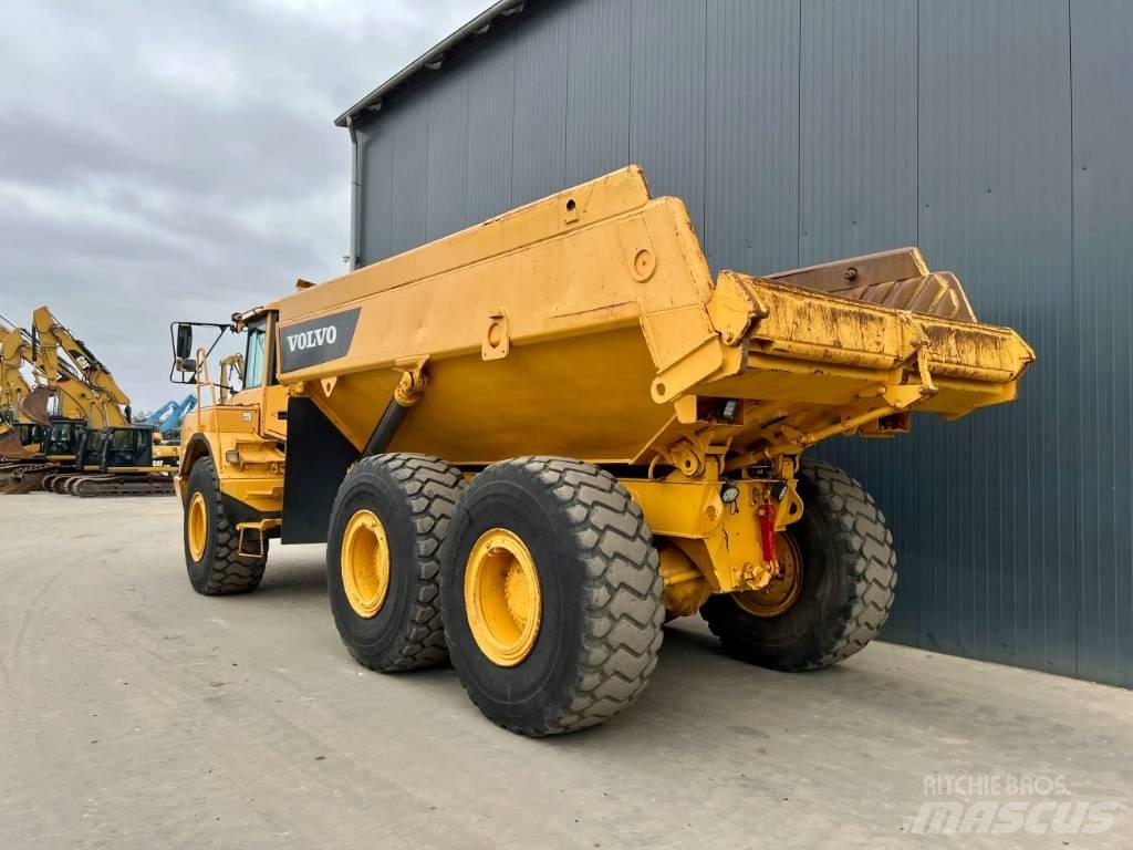 Volvo A25D Artikulētie pašizgāzēji