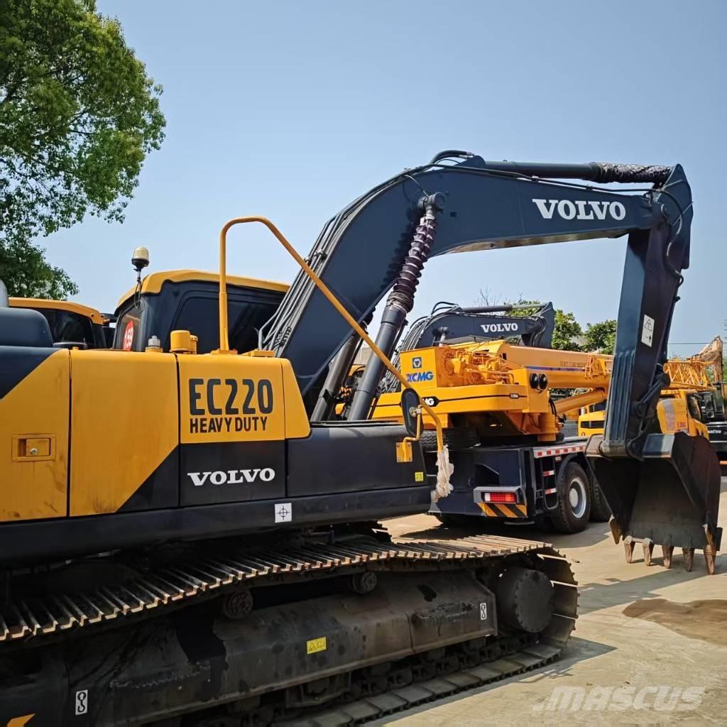 Volvo EC 220 Kāpurķēžu ekskavatori
