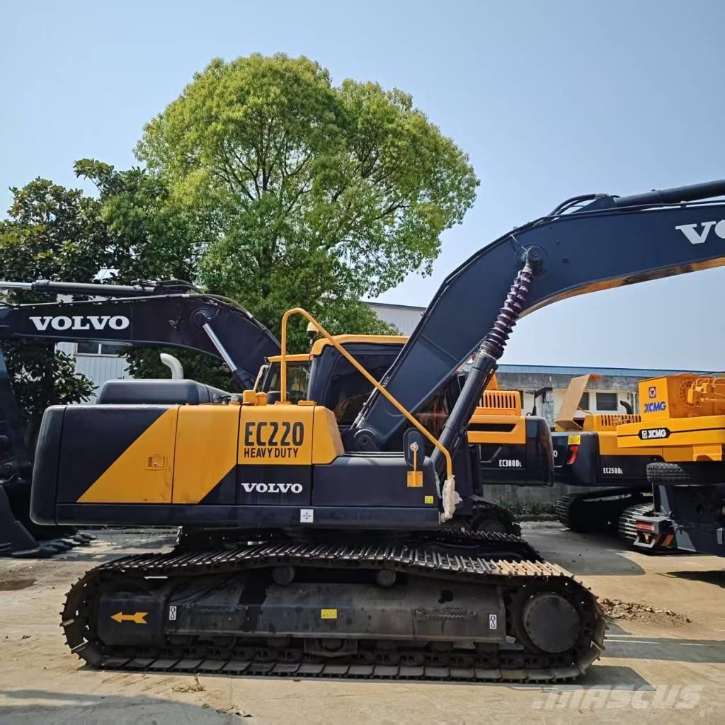 Volvo EC 220 Kāpurķēžu ekskavatori