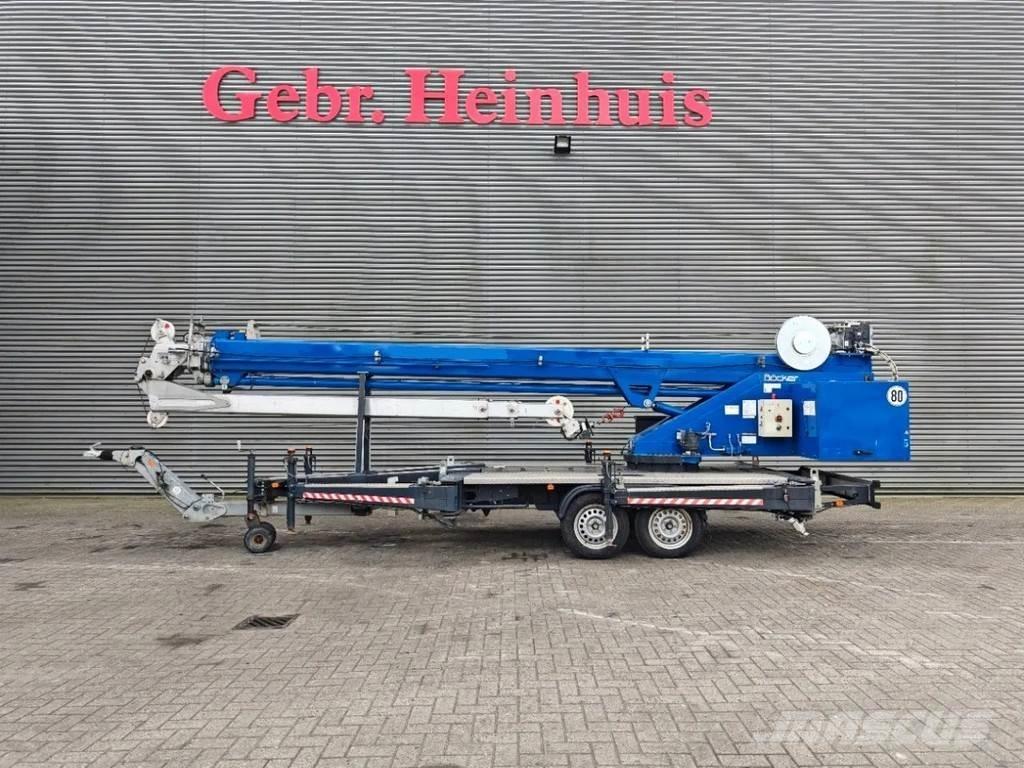 Böcker AHK 30/1500 Visurgājēji celtņi