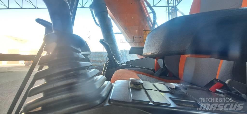 Doosan DX140LC-5 Kāpurķēžu ekskavatori