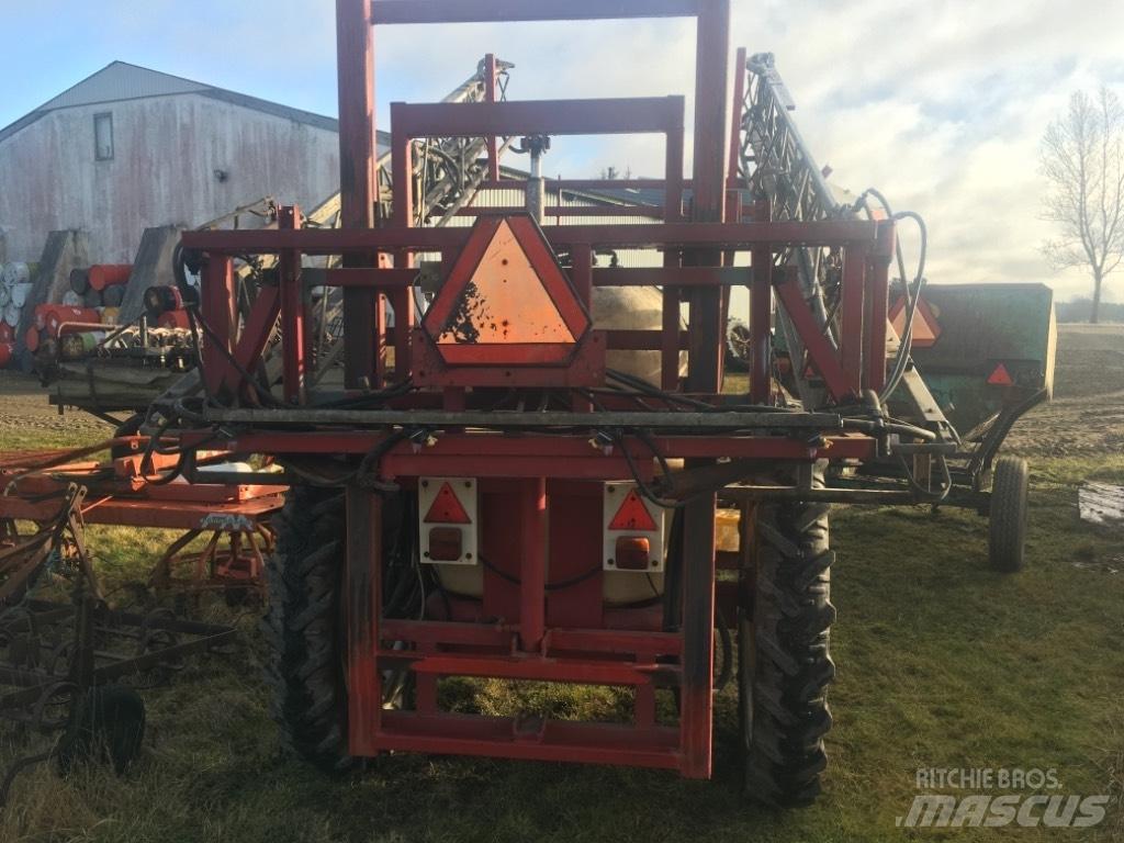Hardi Trailersprøjte Piekabināmie smidzinātāji(miglotāji)