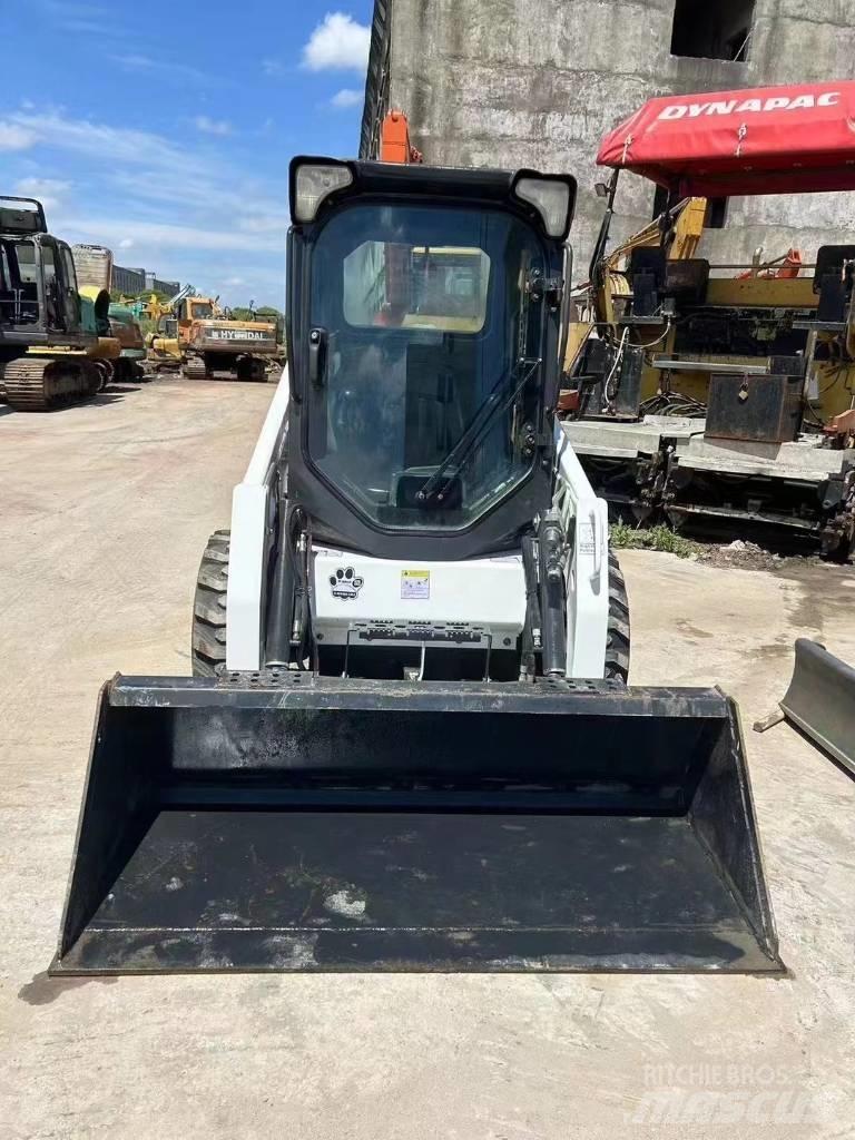 Bobcat S 450 Lietoti riteņu kompaktiekrāvēji
