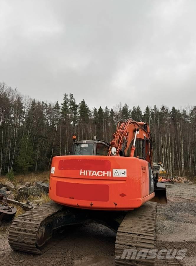 Hitachi ZX 225 US LC Kāpurķēžu ekskavatori