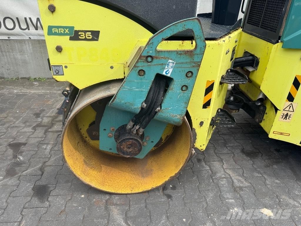Ammann ARX 36 Divvalču grunts veltņi