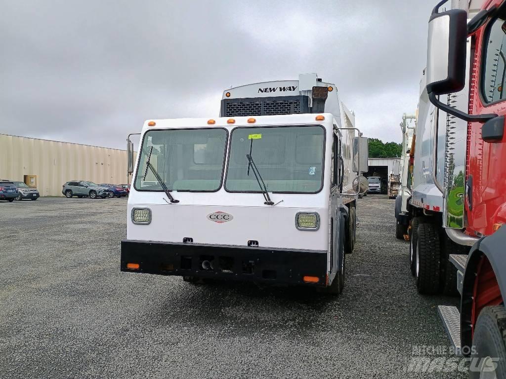  Crane Carrier LE Atkritumu izvešanas transports