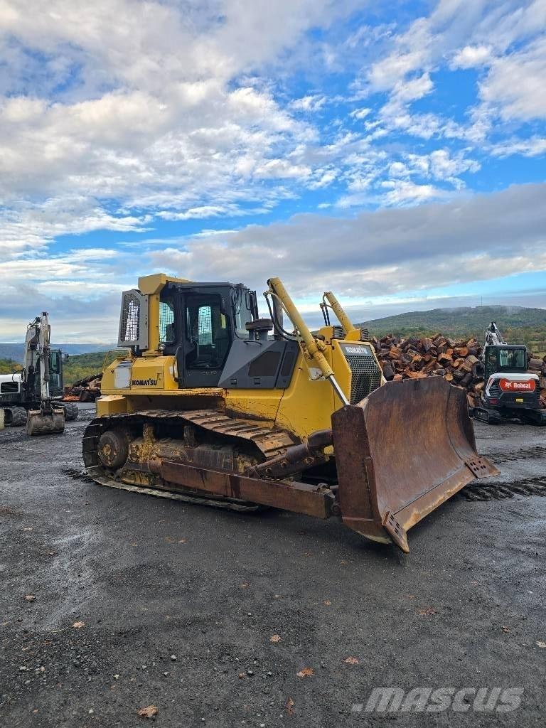 Komatsu D 65 EX-15 L Kāpurķēžu buldozeri