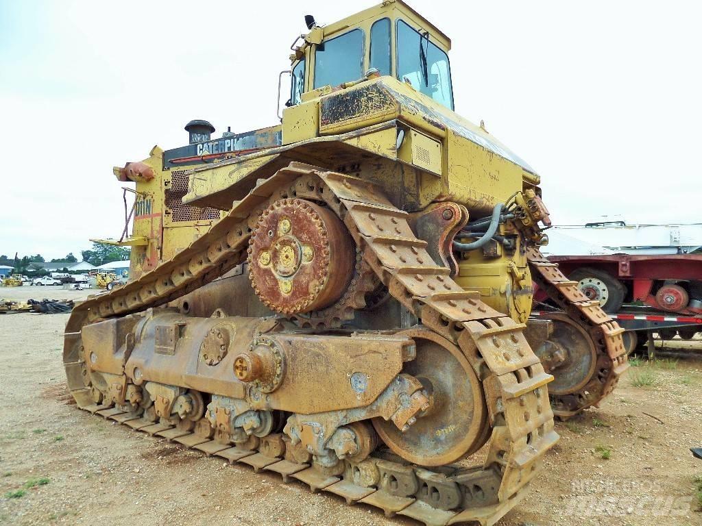 CAT D 11 N Kāpurķēžu buldozeri