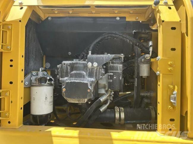 Komatsu PC 240-8 Kāpurķēžu ekskavatori