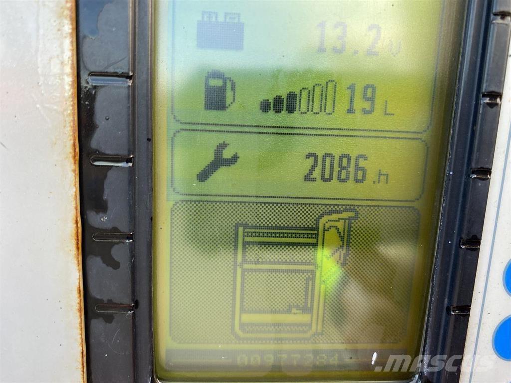 Manitou 160ATJ RC Strēles pacēlāji