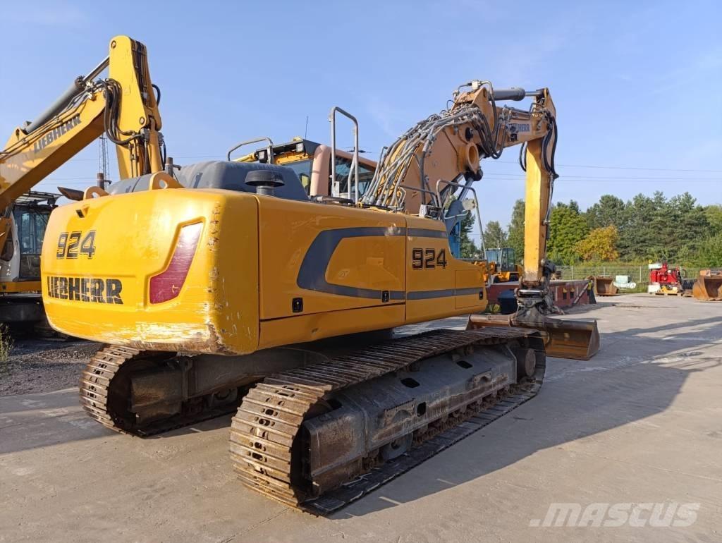 Liebherr R924LC Kāpurķēžu ekskavatori
