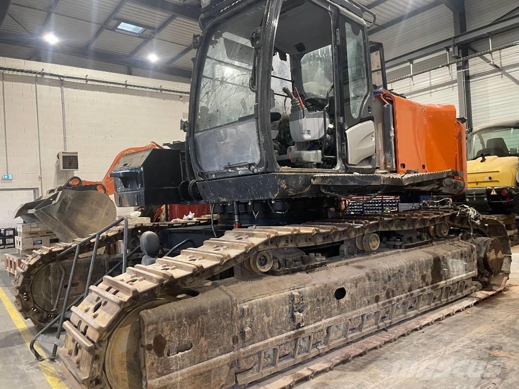 Hitachi ZX490LCH-6 Kāpurķēžu ekskavatori