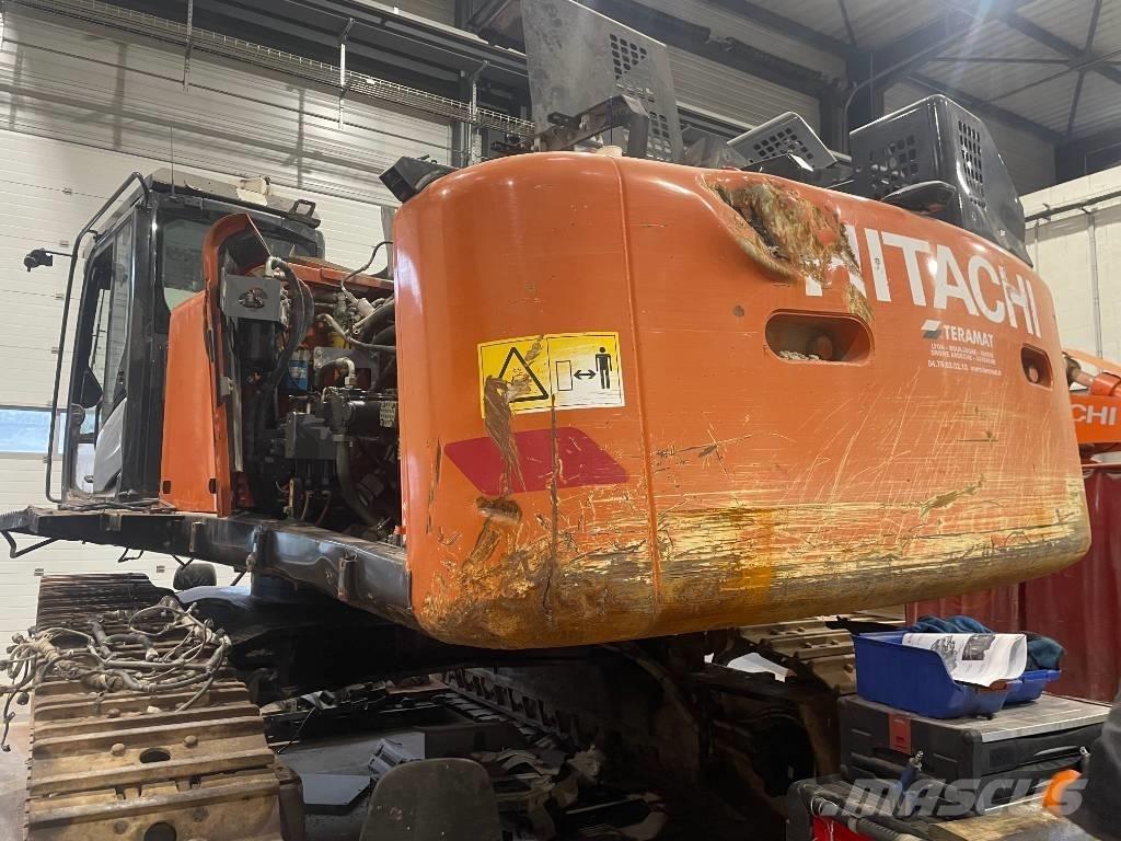 Hitachi ZX490LCH-6 Kāpurķēžu ekskavatori
