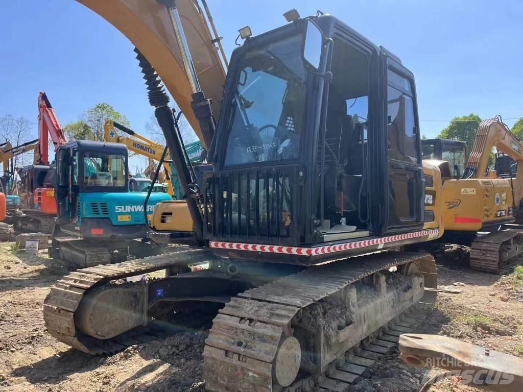 Sany SY 135 C Pro Kāpurķēžu ekskavatori