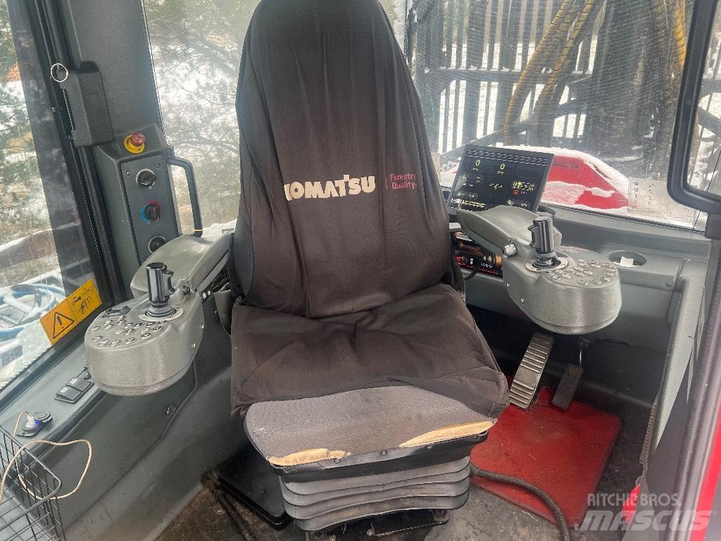 Komatsu 840 TX Forvarderi