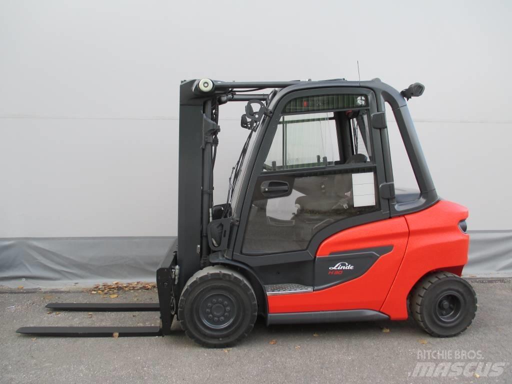 Linde H30D Tehnika ar dīzeļa dzinēju