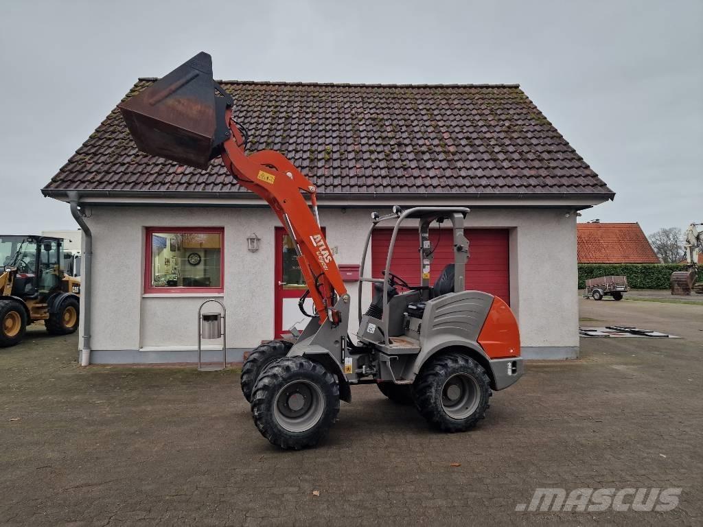 Atlas AR 40 Iekrāvēji uz riteņiem