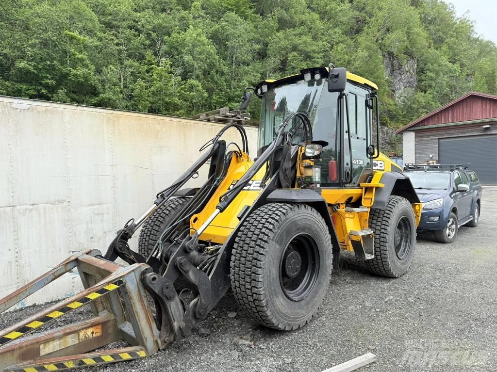 JCB 413K Iekrāvēji uz riteņiem