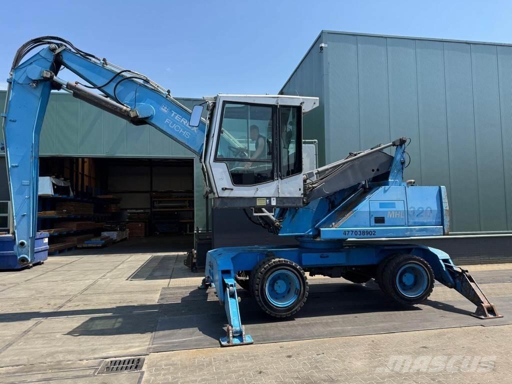 Fuchs MHL 320 Industriālie iekrāvēji