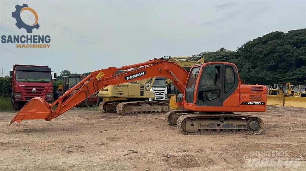 Doosan DX 120 Vidēja lieluma ekskavatori 7 t - 12 t