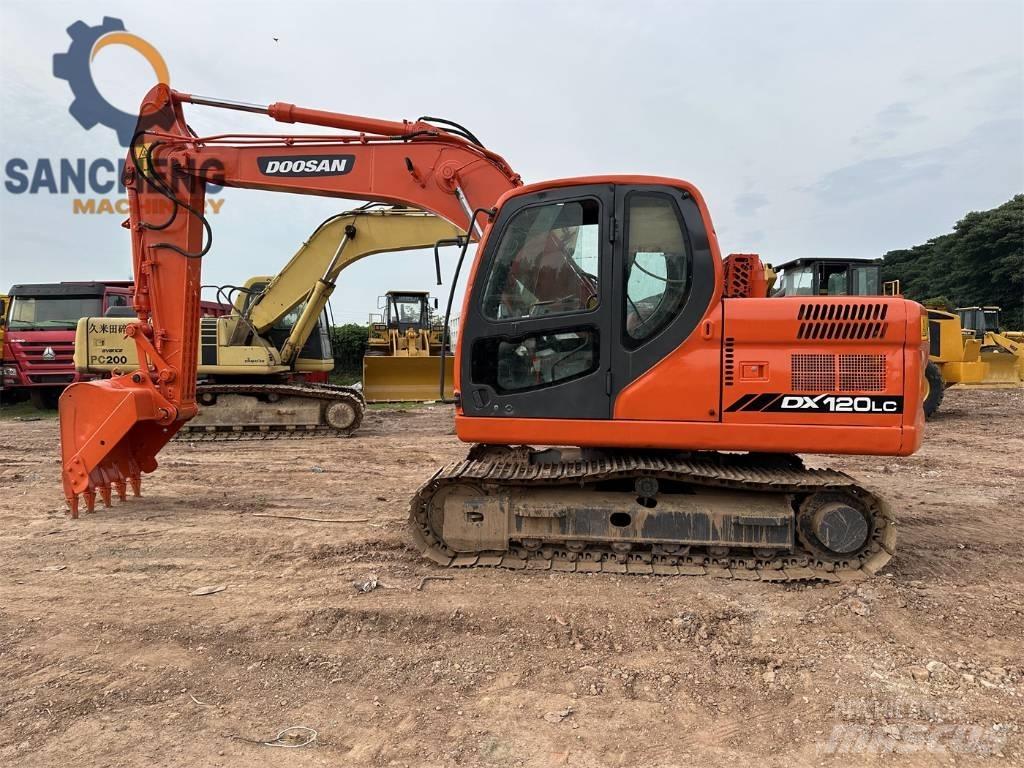 Doosan DX 120 Vidēja lieluma ekskavatori 7 t - 12 t