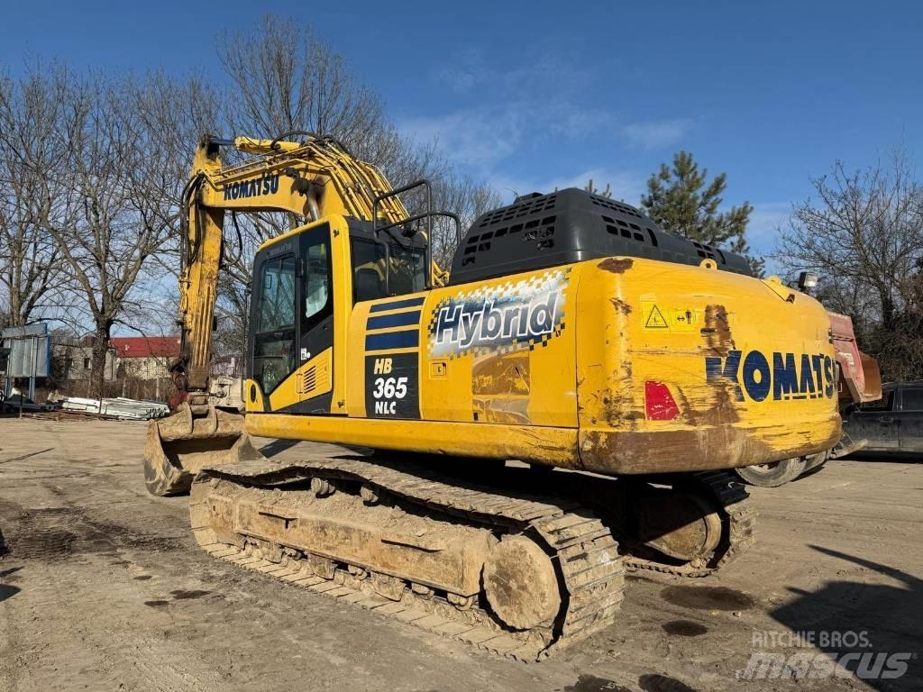 Komatsu HB 365 Kāpurķēžu ekskavatori