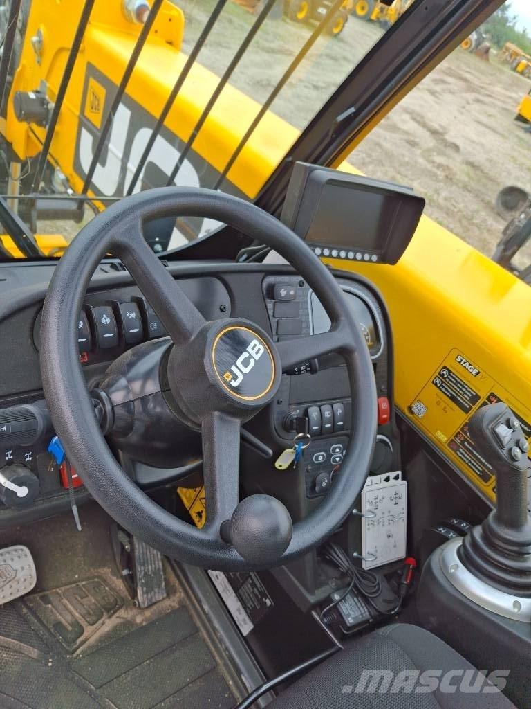 JCB ROTO 555P210R SV Teleskopiskie manipulatori
