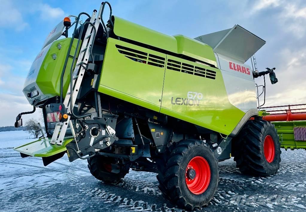 CLAAS Lexion 670 Ražas novākšanas kombaini