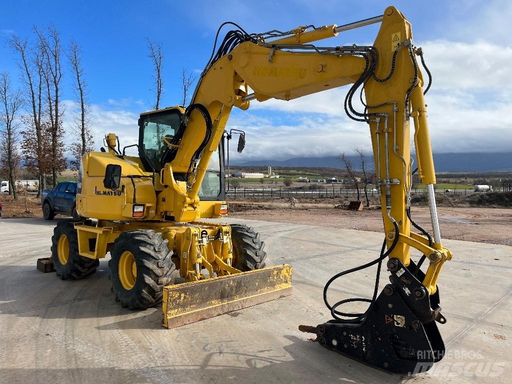 Komatsu PW 98 MR-8 Ekskavatori uz riteņiem