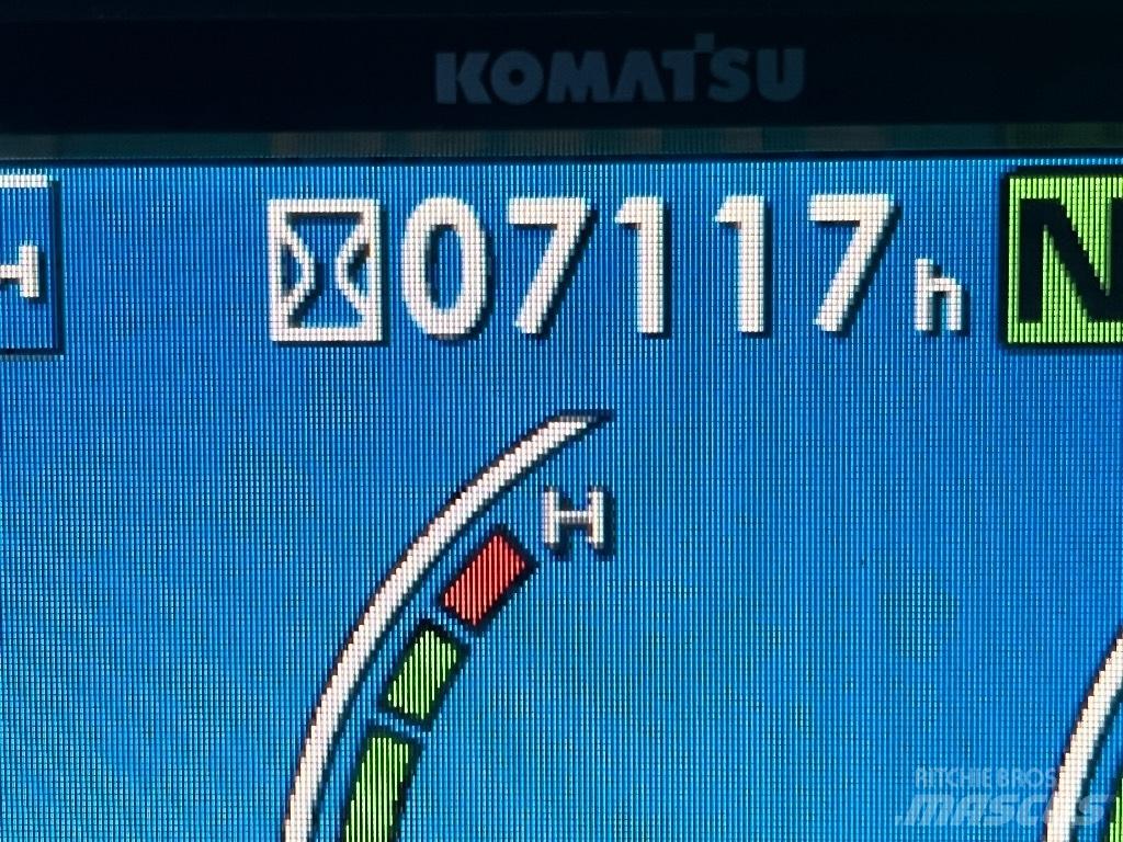 Komatsu PW 98 MR-8 Ekskavatori uz riteņiem