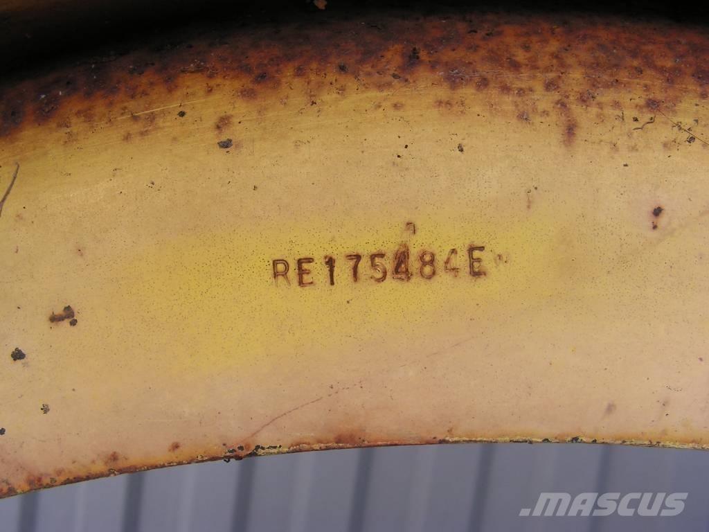 John Deere 8100 Riepas, riteņi un diski