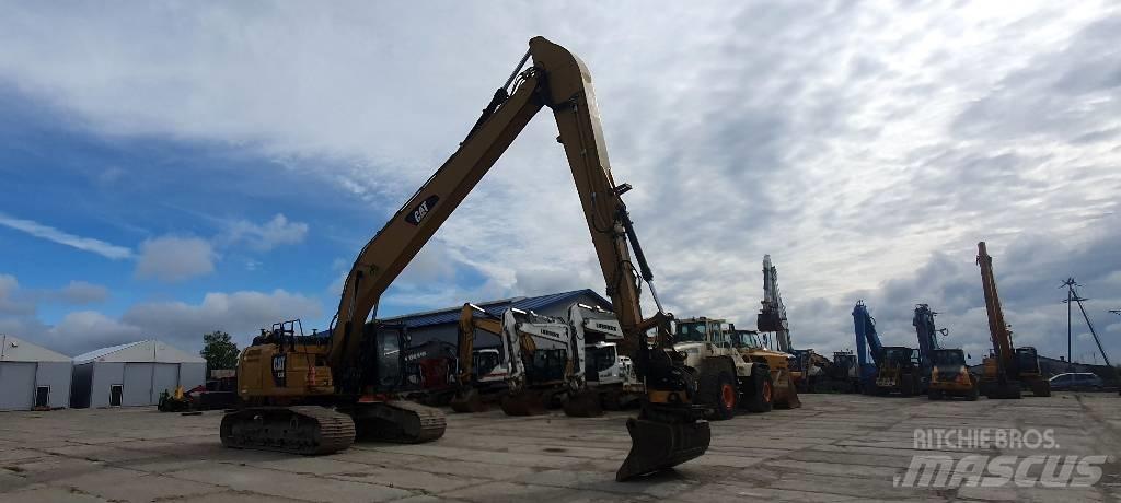 CAT 330 FLN Ekskavatori tālās sniedzamības darbiem