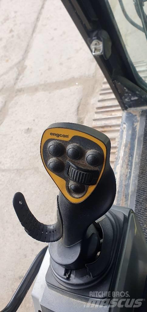 CAT 330 FLN Ekskavatori tālās sniedzamības darbiem