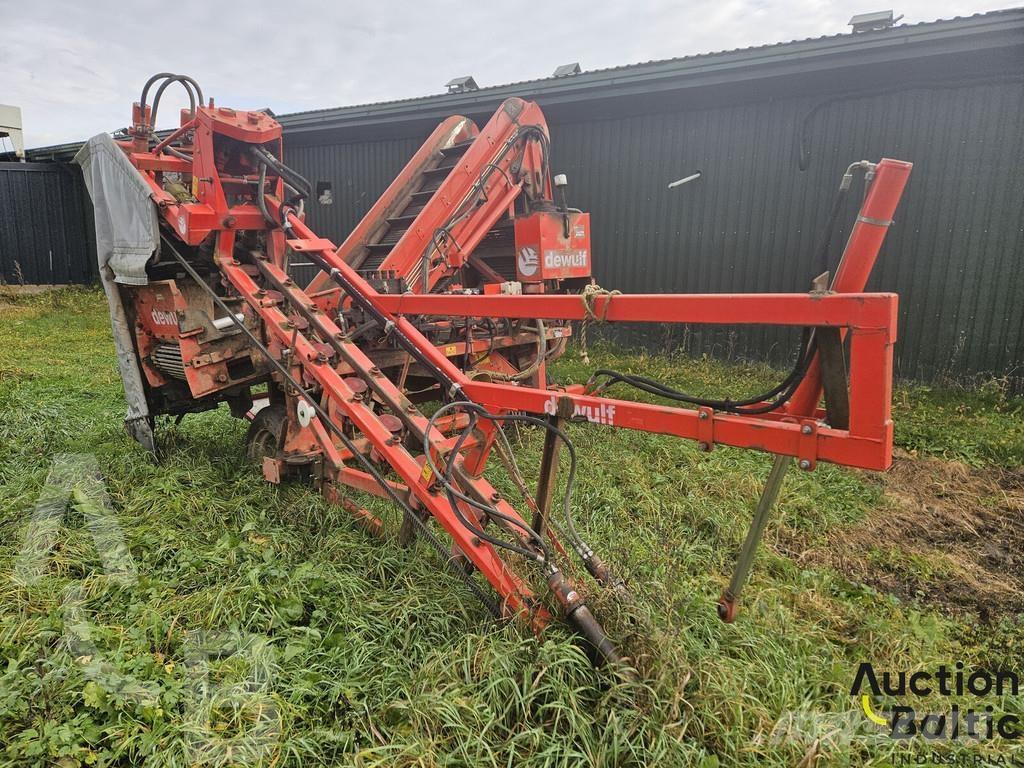 Dewulf P3K Ražas novākšanas kombaini