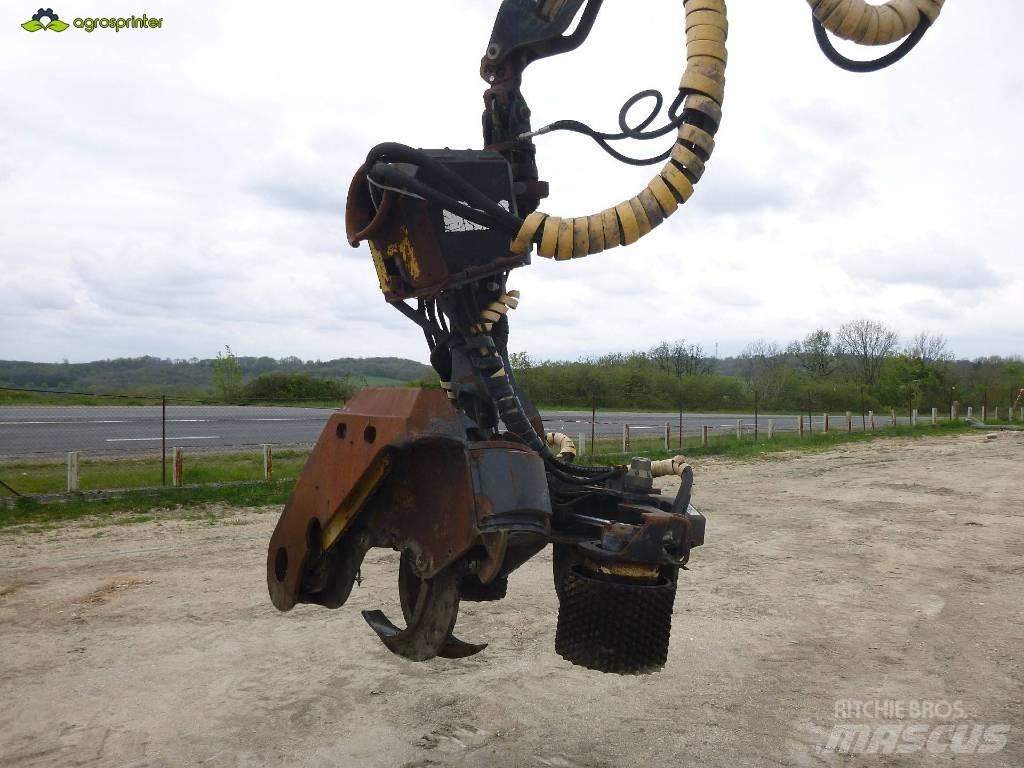 John Deere 1270 D Harvesteri