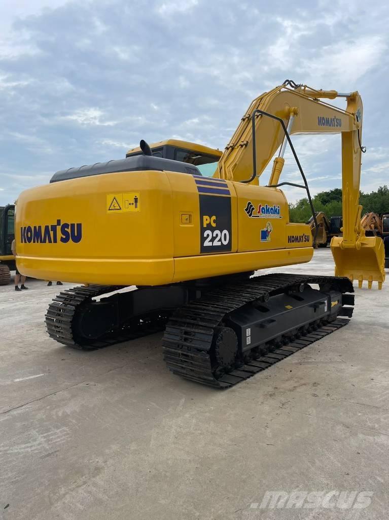 Komatsu pc220-7 Kāpurķēžu ekskavatori