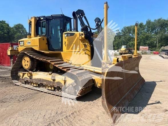 CAT D6T XW Kāpurķēžu buldozeri