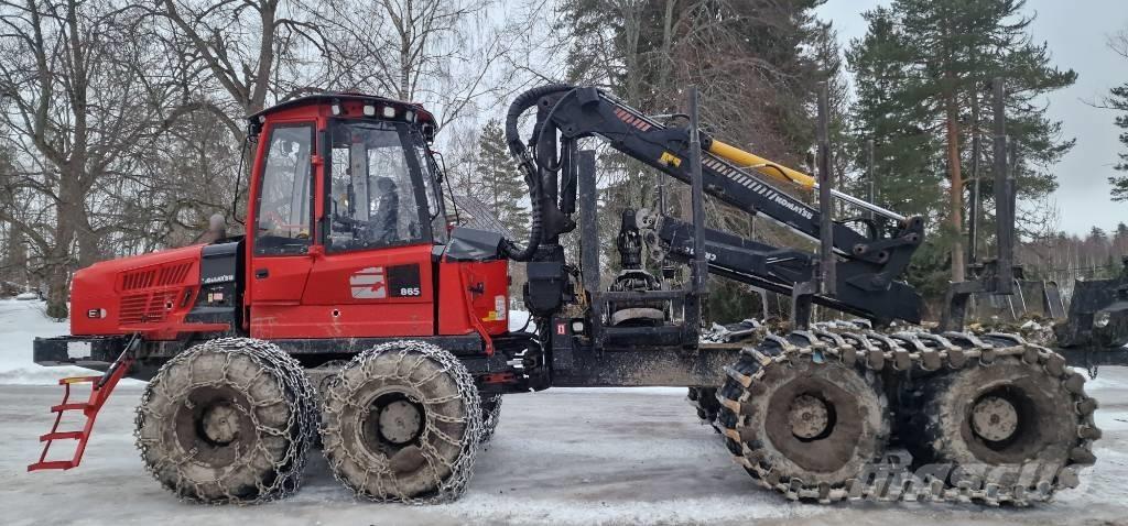 Komatsu 865 Forvarderi