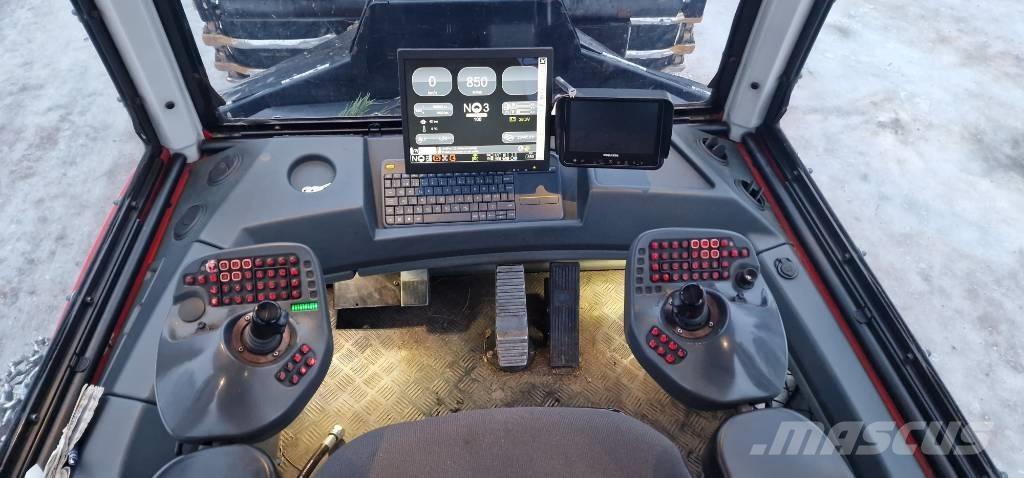 Komatsu 865 Forvarderi