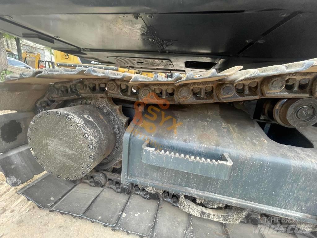 Hyundai 220 Kāpurķēžu ekskavatori