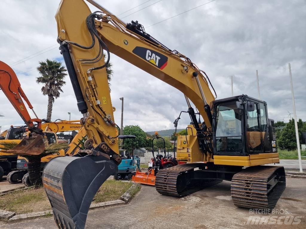 CAT 325 FL CR Kāpurķēžu ekskavatori