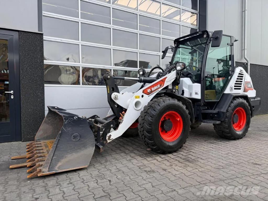 Bobcat L85 | A/C Iekrāvēji uz riteņiem