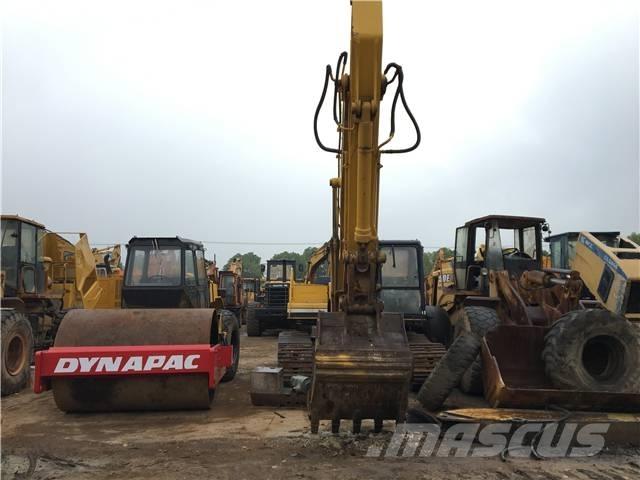 Kobelco SK 220 Kāpurķēžu ekskavatori