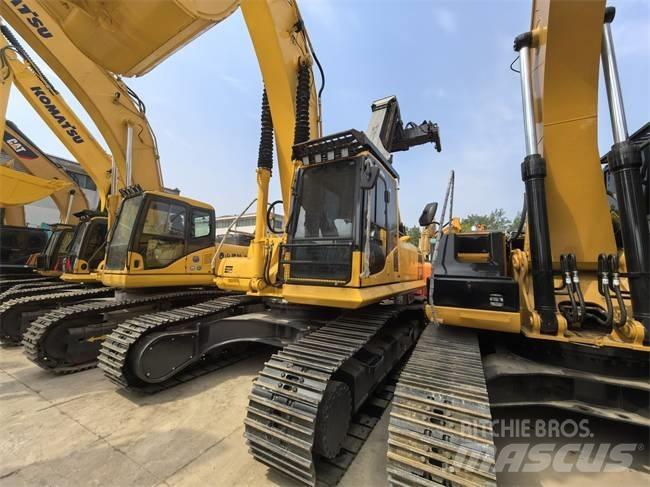 Komatsu PC 300-8 Kāpurķēžu ekskavatori
