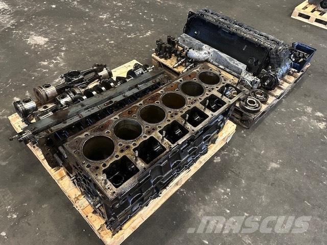 Cummins ISME420-30 Dzinēji