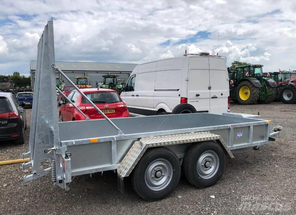 Ifor Williams GP 126 Mazgabarīta treileri
