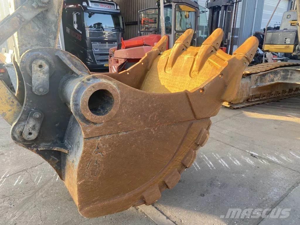 CAT 336EL Kāpurķēžu ekskavatori
