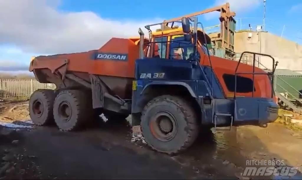 Doosan DA 30 -7 Artikulētie pašizgāzēji