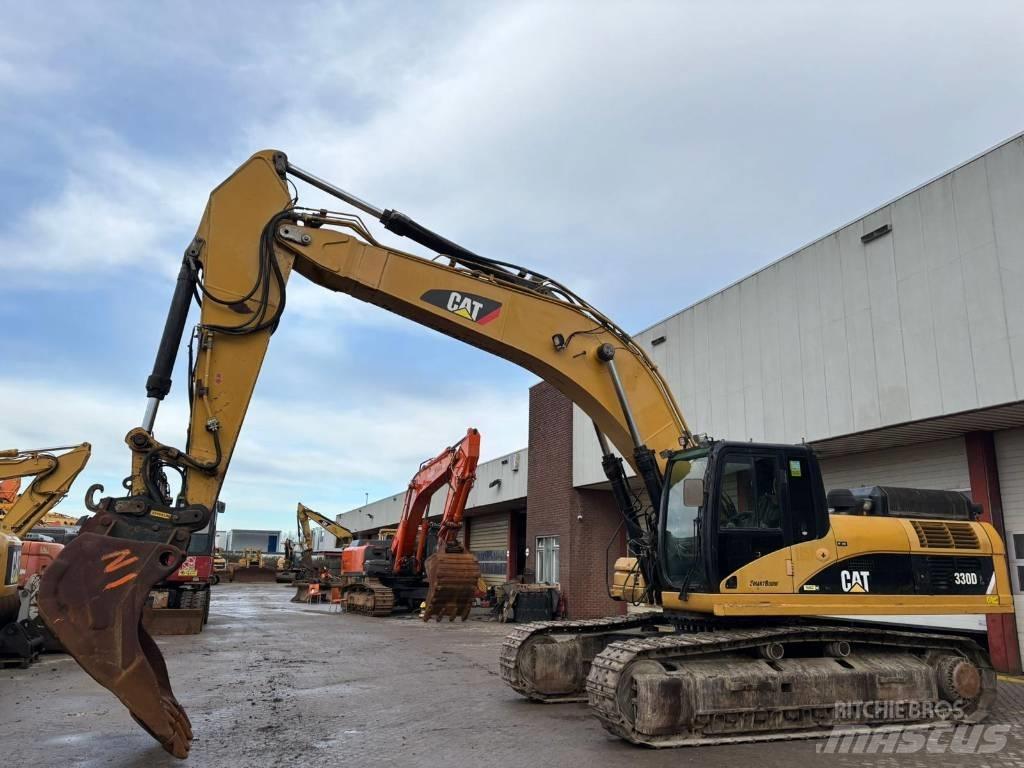 CAT 330 D L Kāpurķēžu ekskavatori