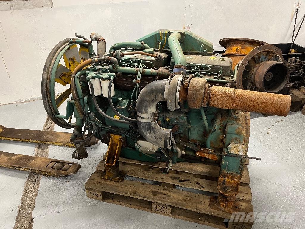 Volvo Penta Twd731ve Kāpurķēžu ekskavatori